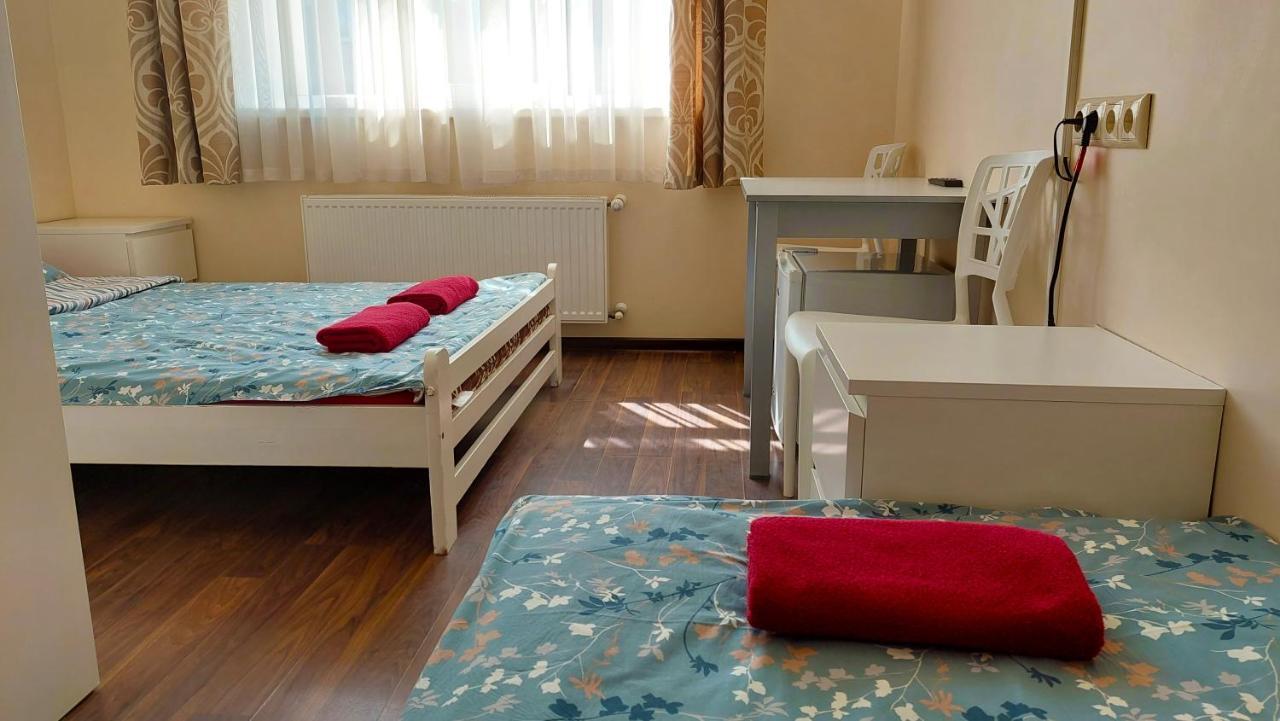 ריגה Happy Hotel מראה חיצוני תמונה