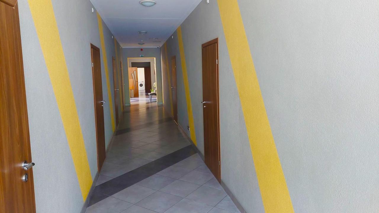 ריגה Happy Hotel מראה חיצוני תמונה