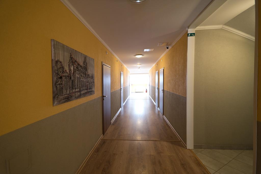 ריגה Happy Hotel מראה חיצוני תמונה